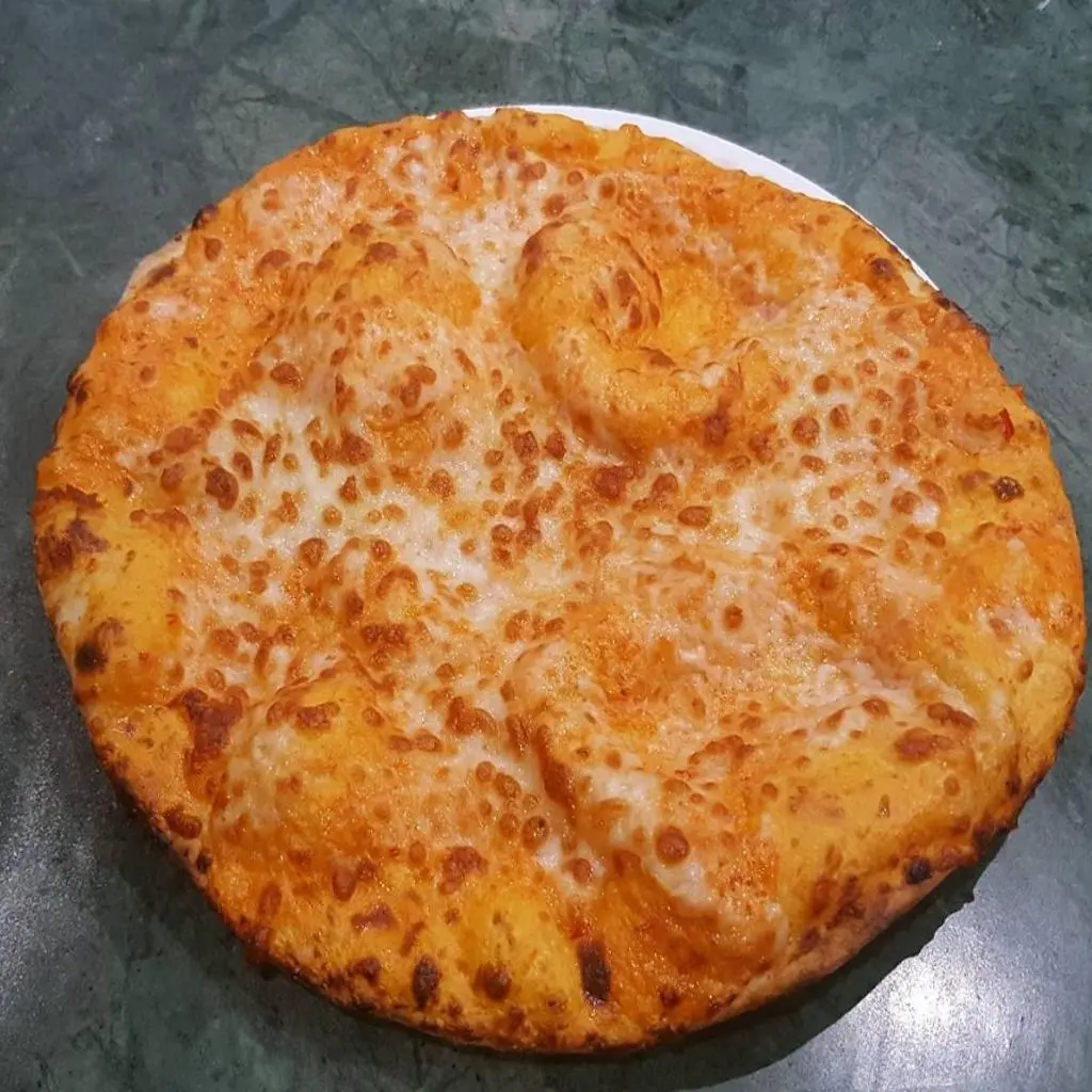 فطيرة محمرة